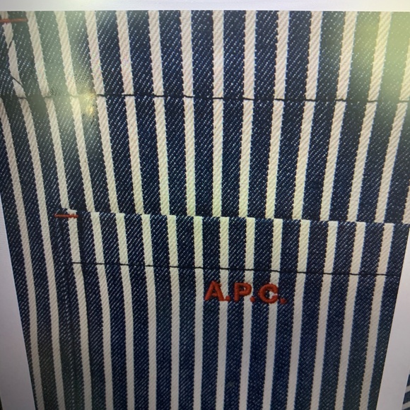 A.P.C. Navy & Off-White Thais Mini Tote - Picture 11 of 12